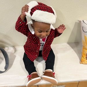 Carter’s hat and jacket set
